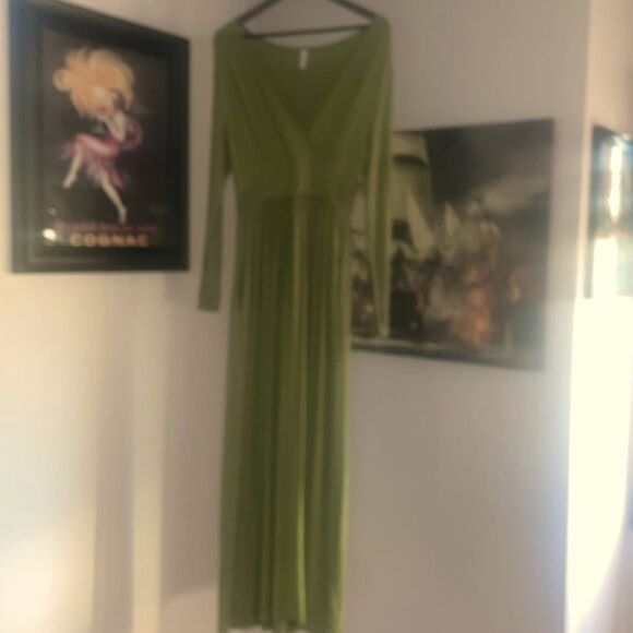 Maxi Dress Size Large Green Olive With Pockets - Picture 7 of 7